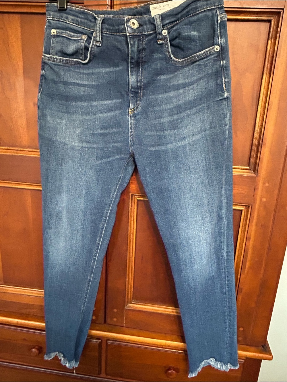 Rag & Bone High Rise Ankle Stretch Jeans. Size 31